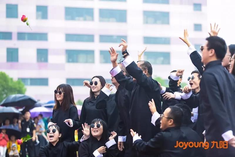 財(cái)務(wù)信息班運(yùn)動隊(duì)風(fēng)采